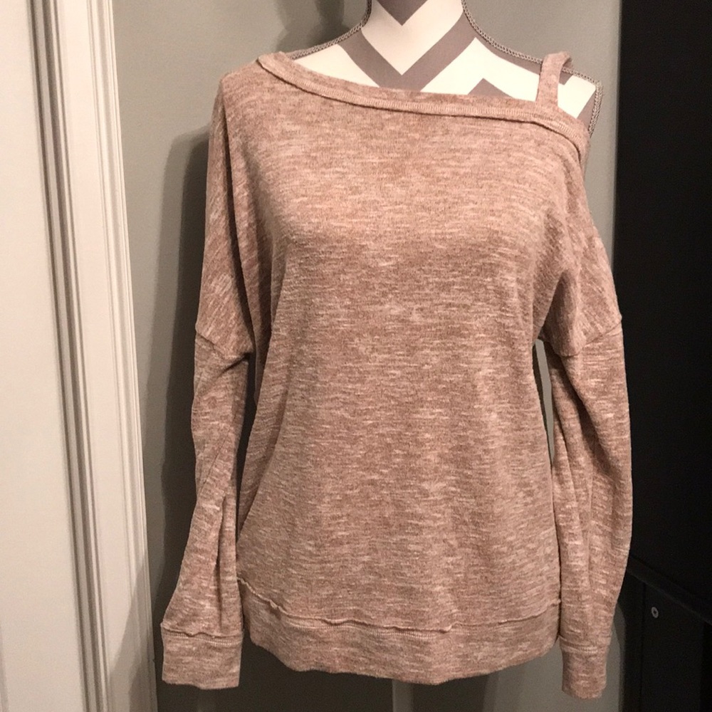 Nana Macs cold shoulder sweater